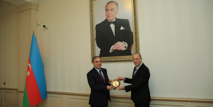 Niyazi Bayramov İsrailin Azərbaycandakı səfiri ilə görüşüb