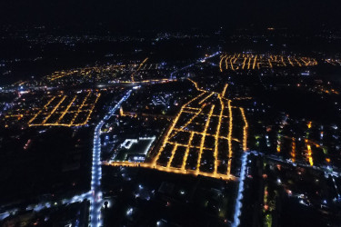 Gəncə şəhərinin küçə işıqlandırılması ilə bağlı həyata keçirilən layihənin icrası davam edir-19.04.2022